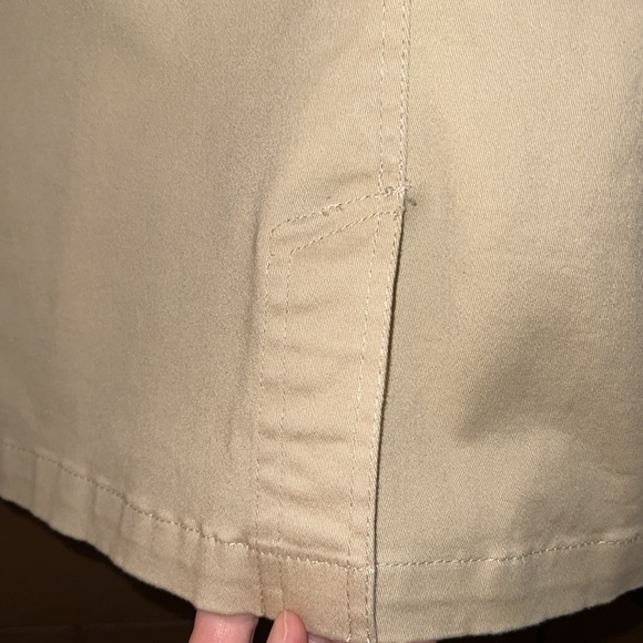 Adorable size medium tan blazer/jacket. This blazer is unique in styling . - Picture 8 of 9